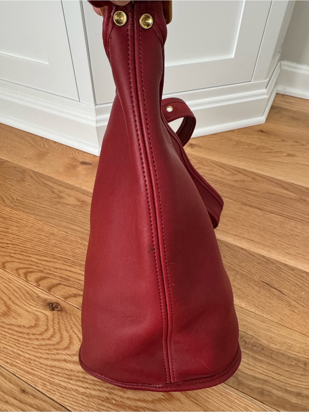 Vintage Coach Helen’s Legacy 9953 Red Leather Duffle Bucket Bag - Picture 10 of 14